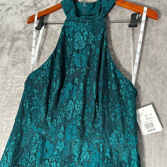 David’s Bridal Allover Lace Green Halter Gown Long Dress  NWT Size 14 - Picture 3 of 10
